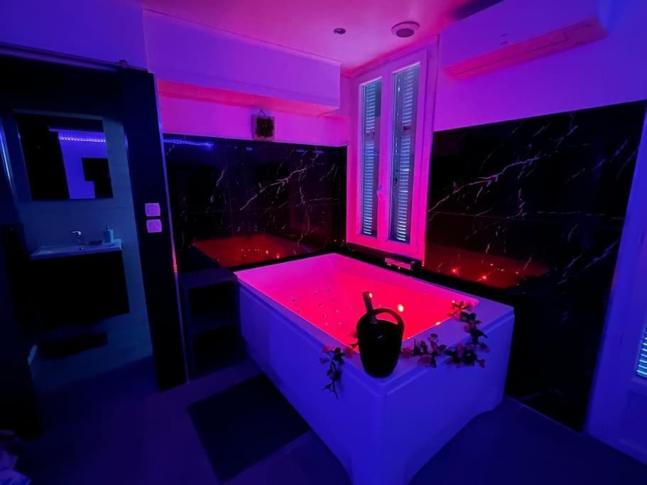 Luxury Dreams Balneo Apartment Ле Кане Екстериор снимка
